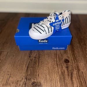 Girls Keds strip shoe. Brand new. Size 10